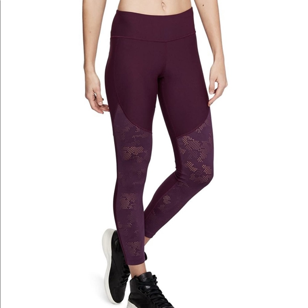 Under Armour Women's Mesh Ankle Crop Leggings in Merlot | size L | Best seller
